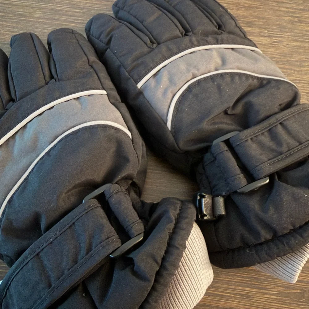 EUC. Youth Large Unigear Winter Gloves